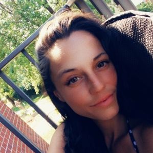 Meet your Posher, Nadine